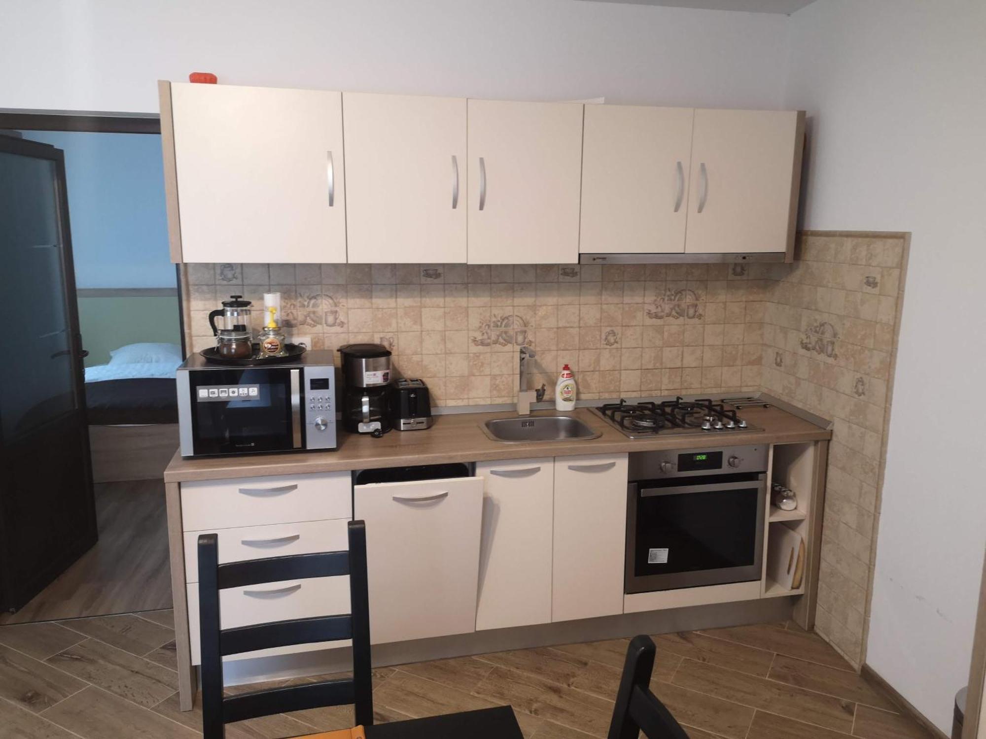 Apartament Eva'S Little House - Acasa La Taticul Albinelor Sinca Veche Zewnętrze zdjęcie